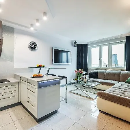 P&o Plac Europejski 3 * Varşova